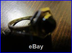 14K Yellow Gold Dark Red Garnet Antique Old Style VTG Designer Signed Ring SZ 5