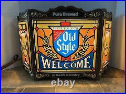 1975 Old Style Beer Stain Glass Looking Welcome Light Up Back Bar Sign Hellman
