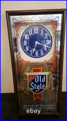 1985 Vintage Old Style Beer Illuminated Clock Light Mirror Tavern Bar Heileman