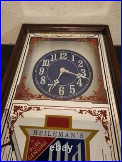 1985 Vintage Old Style Beer Illuminated Clock Light Mirror Tavern Bar Heileman
