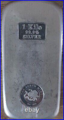 1KG SILVER Bar Perth Mint Vintage Old Style (Left facing swan) Collectible