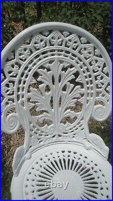 2 Cast Iron Victorian Style Lacy Outdoor Garden Chair Furniture Decorations Old