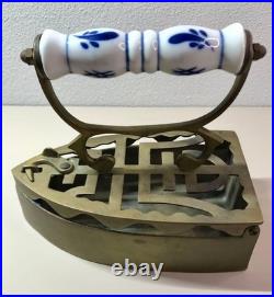 Antique Charcoal Iron Brass Retro Dutch Style Vintage Old Tool Rare Collectible