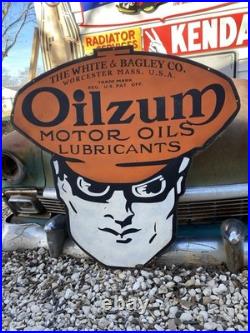 Antique Vintage Old Style Metal Oilzum gas Oil Sign