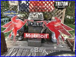 Antique Vintage Old Style Mobil Pegasus Left And Right Sign! SALE