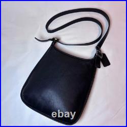 Coach 9135 Vintage Black Leather Shoulder Bag USA Made Classic Old Style