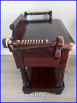 Ethan Allen side table Vintage Style Old Tavern end Table Rare Unique Design