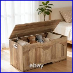 Garvee Storage Bench39.3 Retro Wooden Storage Chest U-Shaped Cut-Out Pull