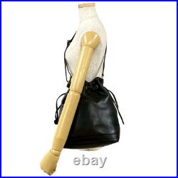 Gucci GG Logo Leather Drawstring Shoulder Bag, Vintage, Old Style Gucci GG Logo Leather Drawstring Shoulder Bag, Vintage, Old Style