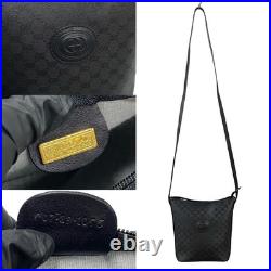 Gucci Micro GG Leather Shoulder Bag Black 007 89 1095 Vintage Old Style Gucci Micro GG Leather Shoulder Bag Black 007 89 1095 Vintage Old Style