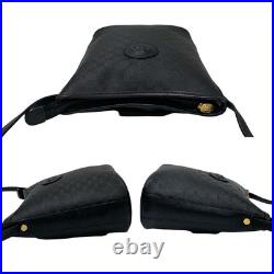 Gucci Micro GG Leather Shoulder Bag Black 007 89 1095 Vintage Old Style Gucci Micro GG Leather Shoulder Bag Black 007 89 1095 Vintage Old Style