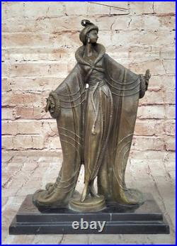 Handmade Rustic Vintage Old Fashioned Bronze Lost Wax Method Home Decoration