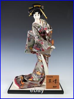 Japanese Beautiful Old Vintage Geisha Doll -Classic Geisha Style- 58cm size Japanese Beautiful Old Vintage Geisha Doll -Classic Geisha Style- 58cm size