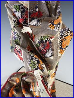 Japanese Beautiful Old Vintage Geisha Doll -Classic Geisha Style- 58cm size Japanese Beautiful Old Vintage Geisha Doll -Classic Geisha Style- 58cm size