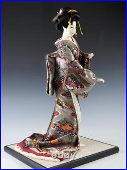 Japanese Beautiful Old Vintage Geisha Doll -Classic Geisha Style- 58cm size Japanese Beautiful Old Vintage Geisha Doll -Classic Geisha Style- 58cm size