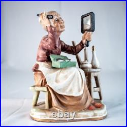 NORLEANS JAPAN Old Man Old Woman Figuerine Hairdressing Bedroom Bathroom Statue