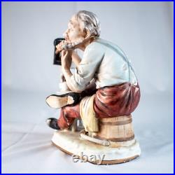 NORLEANS JAPAN Old Man Old Woman Figuerine Hairdressing Bedroom Bathroom Statue NORLEANS JAPAN Old Man Old Woman Figuerine Hairdressing Bedroom Bathroom Statue