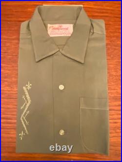 New Old Stock Vintage 50s 60's Hollywood Styled Men's Green Cotton Dress Shirt New Old Stock Vintage 50s 60's Hollywood Styled Men's Green Cotton Dress Shirt