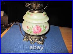 OLD Vtg Style Hurricane Double Globe 3 way Switch Lamp Light with Flowers Design