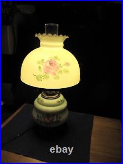 OLD Vtg Style Hurricane Double Globe 3 way Switch Lamp Light with Flowers Design