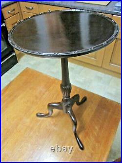 Old Antique Georgian Style Mahogany Tripod Lamp Wine Table C1910