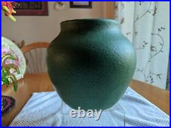 Old Matt Green American Arts And Craft or Mission Style Pottery Vase Great Glaze