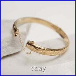 Old Style New Style 14k Yellow Gold Plated 7.5 Bangle Bracelet Unisex Old Style New Style 14k Yellow Gold Plated 7.5 Bangle Bracelet Unisex