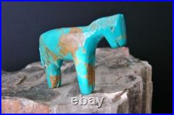Old Style Vintage Zuni Turquoise Horse Fetish Carving By Ellen Quandelacy (D)