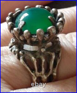 Old Vintage Sterling Silver Brutalist Style Green Onyx Gemstone Ring Size 7
