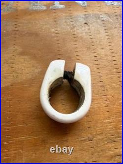 Old school vintage 80s Bmx free style GT seatpost clamp 25.4 used white(hutch)
