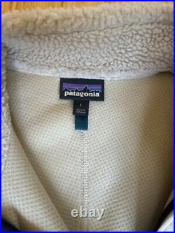 Patagonia Men's Classic Retro-X Fleece Jacket. Large. Natural. Excellent