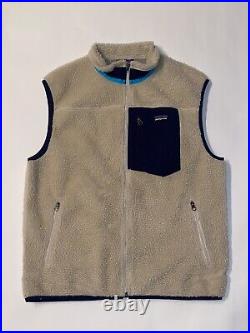 Patagonia Men's Size Large Classic Retro-X Vest Natural With Navy Blue
