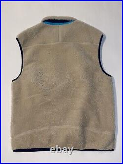 Patagonia Men's Size Large Classic Retro-X Vest Natural With Navy Blue