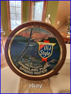 RARE and UNIQUE Authentic Vintage 1983 dated OLD STYLE Lighted Beer Sign L@@K