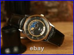 Russian USSR Cosmic style vintage OLD stock NEW watch Luch Lunnik MOON calendar