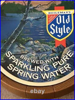 Stunning Vintage 1983 Old Style 16 Round Beer Barrel Lighted Wall Hanging Sign