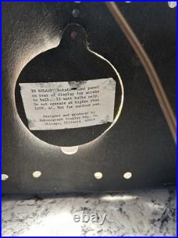 VINTAGE 1975 HEILEMAN'S OLD STYLE BEER STAINED GLASS PLASTIC LIGHT-UP SIGN Rare