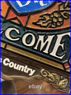 VINTAGE 1975 HEILEMAN'S OLD STYLE BEER STAINED GLASS PLASTIC LIGHT-UP SIGN Rare