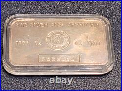 VINTAGE 1oz RCM Royal Canadian Mint. 999 Silver Bar! Old Style