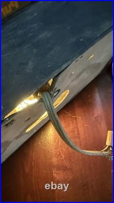 VINTAGE 70S OLD STYLE BEER ON TAP STAINED GLASS LOOKING LIGHT-UP SIGN CAVE Rare