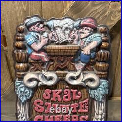 VINTAGE OLD STYLE BEER SIGN WithGERMAN MEN 70s Heilman's Old Style