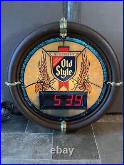 (VTG) 1988 Old Style Beer Stain Glass Looking Light Up Back Bar Clock Sign Pub