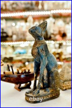 Very Rare Amazing Old Style Ancient Egyptian Bastet Cat Statue Made in Egypt