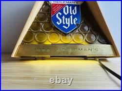 Vintage 1960 Heileman Old Style Light Lighted Beer Bar Sign READ DESCRIPTION Vintage 1960 Heileman Old Style Light Lighted Beer Bar Sign READ DESCRIPTION