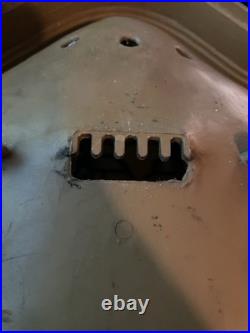 Vintage 1979 Heilemans Old Style Beer Tiffany Style Face Light Up Sign