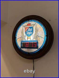 Vintage 1988 Old Style Beer Stained Glass (plastic) Digital Light Up Clock Sign