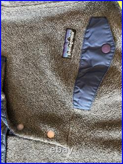Vintage 90's Mens Small Patagonia Grey Snap T Style 25450 Cut 8743 Old Stock