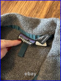 Vintage 90's Mens Small Patagonia Grey Snap T Style 25450 Cut 8743 Old Stock Vintage 90's Mens Small Patagonia Grey Snap T Style 25450 Cut 8743 Old Stock