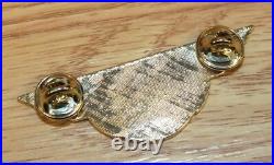 Vintage Black & Gold Tone Club 31 Old Style Baskin Robbins Employee Lapel Pin