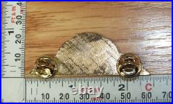 Vintage Black & Gold Tone Club 31 Old Style Baskin Robbins Employee Lapel Pin